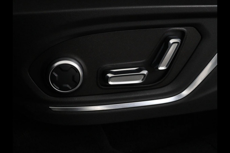 Lynk & Co 01 1.5 Plug In | Panoramadak | Infinity by Harman | 360 camera | Adaptive cruise | Stoelverwarming | Carplay | Memory | Full LED