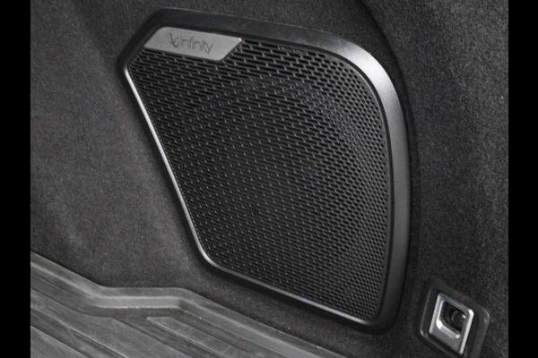 Lynk & Co 01 1.5 Plug In | Panoramadak | Infinity by Harman | 360 camera | Adaptive cruise | Stoelverwarming | Carplay | Memory | Full LED