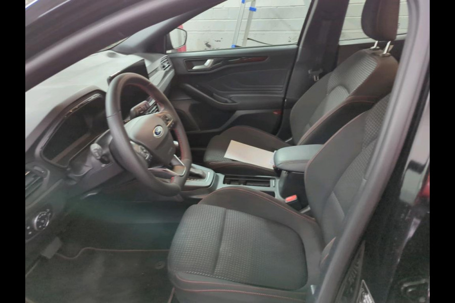 Ford FOCUS Wagon 1.0 EcoBoost 155 PK Hybrid ST Line | ACC | Blind Spot | LED Koplampen | Camera | CarPlay | Digital Cockpit | Stoelverwarming | Stuurwielverwarming | Keyless Entry | DAB | Dealer onderhouden