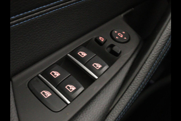BMW 5 Serie 530e iPerformance M-sport | Schuifdak | Camera | Alcantara | Stoelverwarming | Carplay | Elektrische sportstoelen | Full LED | Navigatie | Live Cockpit