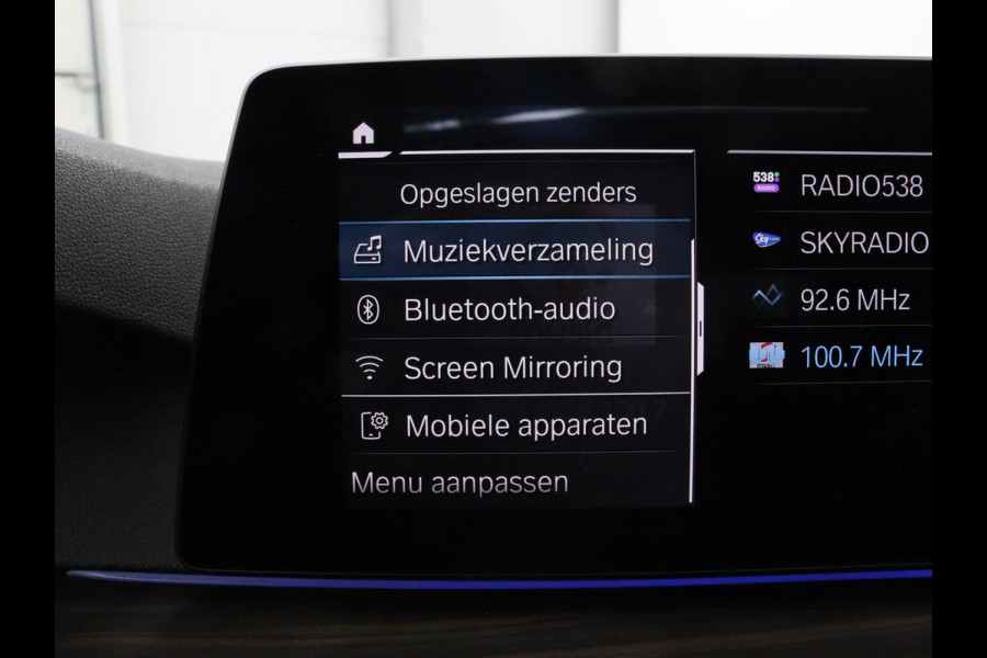 BMW 5 Serie 530e iPerformance M-sport | Schuifdak | Camera | Alcantara | Stoelverwarming | Carplay | Elektrische sportstoelen | Full LED | Navigatie | Live Cockpit