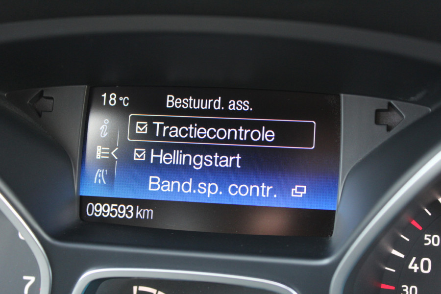 Ford Kuga 1.5 EcoBoost 150PK ST Line | Panoramadak | Trekhaak | Xenon | Winterpack