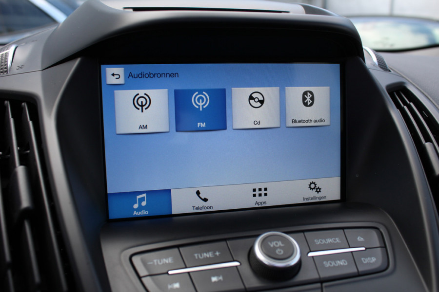 Ford Kuga 1.5 EcoBoost 150PK ST Line | Panoramadak | Trekhaak | Xenon | Winterpack