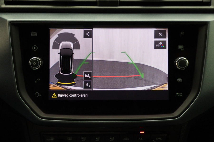Seat Arona 1.0 TSI Style Business Intense Climate, ACC, Camera, Apple Carplay, DAB, PDC, LED, KeyLess, 16''