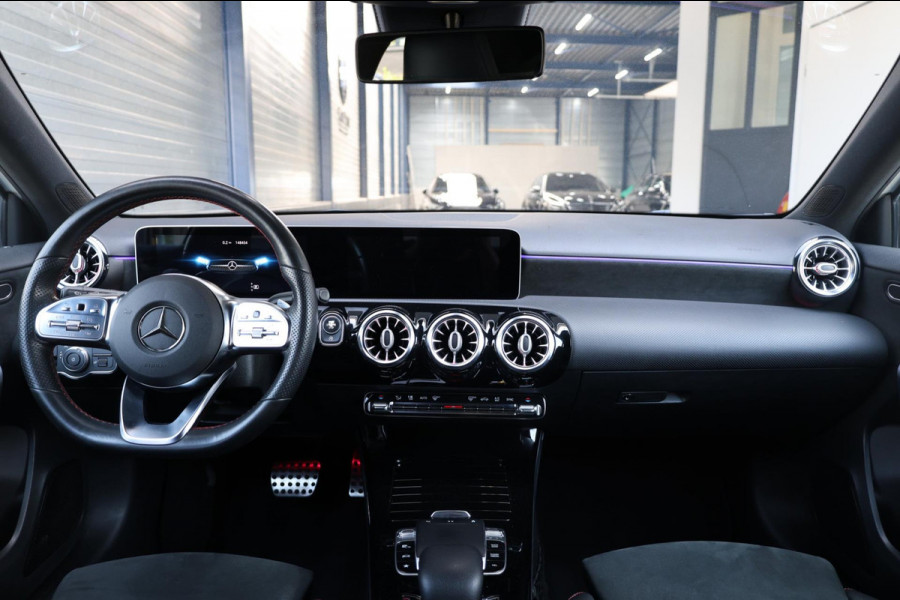 Mercedes-Benz A-Klasse 200 AMG Line LED/SFEER/PANORAMADAK/HALF LEER+S.VERWARMING+MEMORY/CAM/LINE/ACC/ECC/12 MDN GARANTIE!