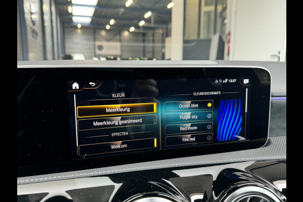 Mercedes-Benz A-Klasse 200 AMG Line LED/SFEER/PANORAMADAK/HALF LEER+S.VERWARMING+MEMORY/CAM/LINE/ACC/ECC/12 MDN GARANTIE!
