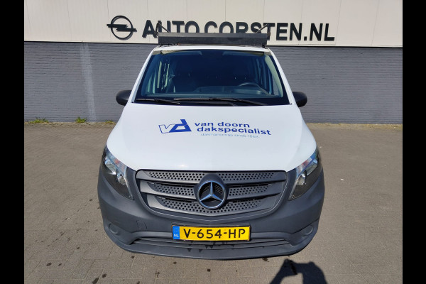 Mercedes-Benz Vito 111 CDI Lang Dubbele Cabine Airco Trekhaak Imperial+Ladderrol Bluetooth Licht/Regen-Sensor Betonplex Vloer Lat om Lat Betimmering Zijschuifdeur Comfort 1e eigenaar! Euro 6