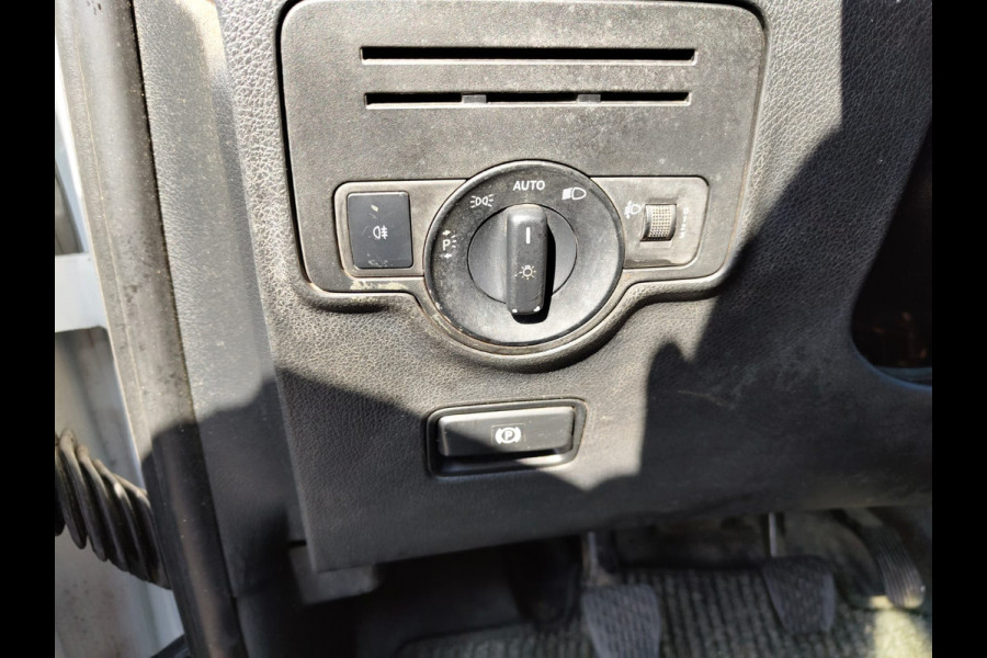 Mercedes-Benz Vito 111 CDI Lang Dubbele Cabine Airco Trekhaak Imperial+Ladderrol Bluetooth Licht/Regen-Sensor Betonplex Vloer Lat om Lat Betimmering Zijschuifdeur Comfort 1e eigenaar! Euro 6