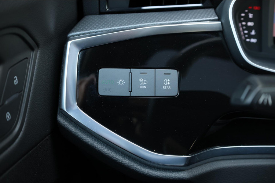 Audi Q3 40 TFSI quattro 3x S-line LED/VIRTUAL/PANO/HALF LEDER+S.VERWARMING/20"LMV/LINE/ACC/12 MND GARANTIE!