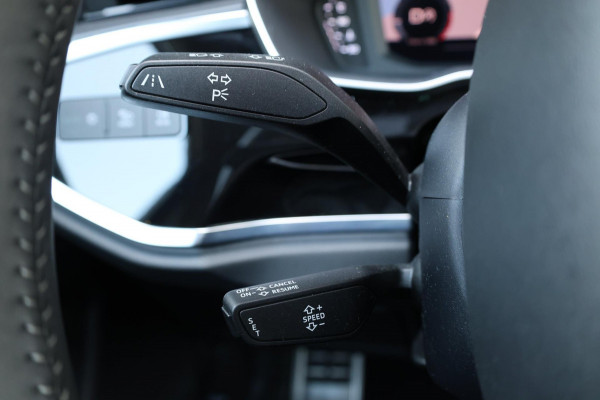 Audi Q3 40 TFSI quattro 3x S-line LED/VIRTUAL/PANO/HALF LEDER+S.VERWARMING/20"LMV/LINE/ACC/12 MND GARANTIE!