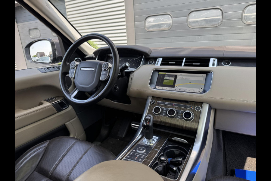 Land Rover Range Rover Sport 3.0 SDV6 HSE | Panoramadak | Camera | 21 Inch Lichtmetalen Velgen | Trekhaak |