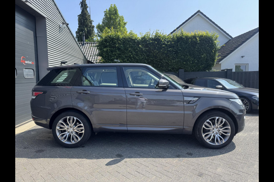 Land Rover Range Rover Sport 3.0 SDV6 HSE | Panoramadak | Camera | 21 Inch Lichtmetalen Velgen | Trekhaak |