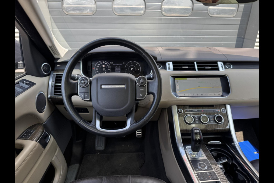 Land Rover Range Rover Sport 3.0 SDV6 HSE | Panoramadak | Camera | 21 Inch Lichtmetalen Velgen | Trekhaak |