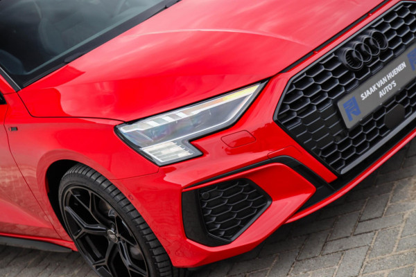 Audi A3 Sportback 40TFSI e PHEV S Edition S line Competition 204pk S-Tronic|Panoramadak|Virtual Cockpit|Supersport Kuipstoelen|B&O