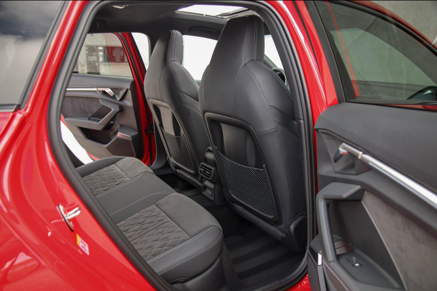 Audi A3 Sportback 40TFSI e PHEV S Edition S line Competition 204pk S-Tronic|Panoramadak|Virtual Cockpit|Supersport Kuipstoelen|B&O