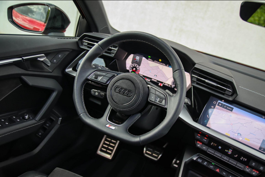 Audi A3 Sportback 40TFSI e PHEV S Edition S line Competition 204pk S-Tronic|Panoramadak|Virtual Cockpit|Supersport Kuipstoelen|B&O