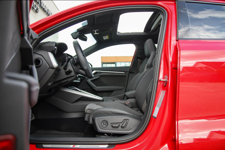 Audi A3 Sportback 40TFSI e PHEV S Edition S line Competition 204pk S-Tronic|Panoramadak|Virtual Cockpit|Supersport Kuipstoelen|B&O