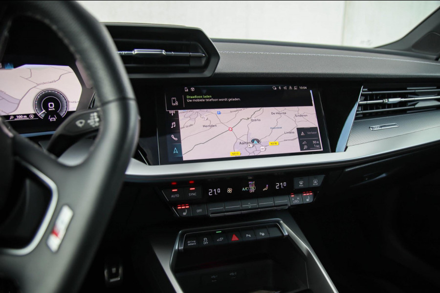 Audi A3 Sportback 40TFSI e PHEV S Edition S line Competition 204pk S-Tronic|Panoramadak|Virtual Cockpit|Supersport Kuipstoelen|B&O