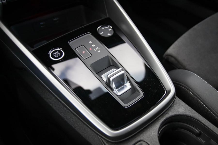 Audi A3 Sportback 40TFSI e PHEV S Edition S line Competition 204pk S-Tronic|Panoramadak|Virtual Cockpit|Supersport Kuipstoelen|B&O