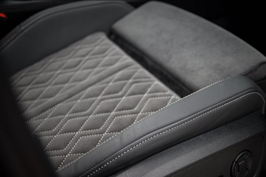 Audi A3 Sportback 40TFSI e PHEV S Edition S line Competition 204pk S-Tronic|Panoramadak|Virtual Cockpit|Supersport Kuipstoelen|B&O