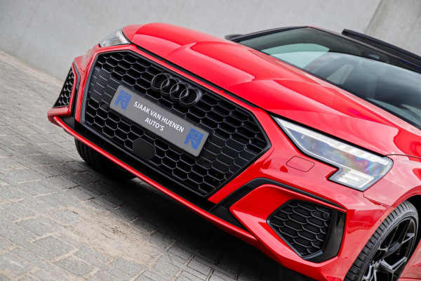 Audi A3 Sportback 40TFSI e PHEV S Edition S line Competition 204pk S-Tronic|Panoramadak|Virtual Cockpit|Supersport Kuipstoelen|B&O