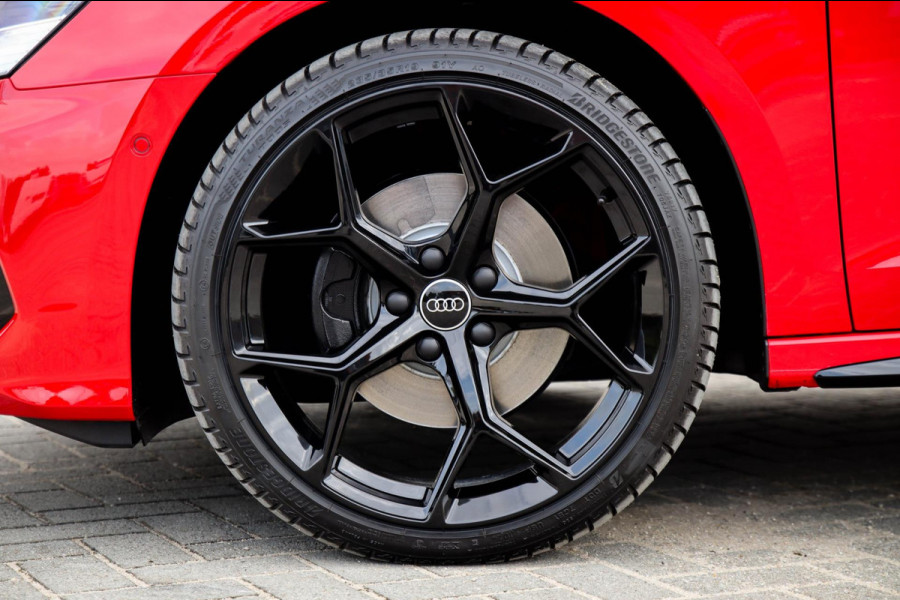 Audi A3 Sportback 40TFSI e PHEV S Edition S line Competition 204pk S-Tronic|Panoramadak|Virtual Cockpit|Supersport Kuipstoelen|B&O