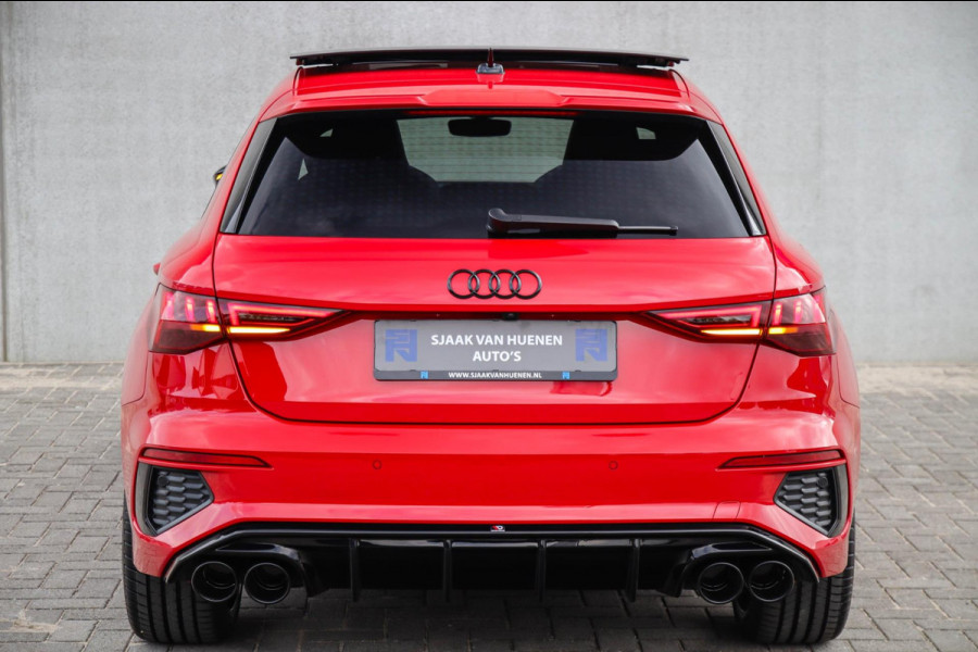 Audi A3 Sportback 40TFSI e PHEV S Edition S line Competition 204pk S-Tronic|Panoramadak|Virtual Cockpit|Supersport Kuipstoelen|B&O