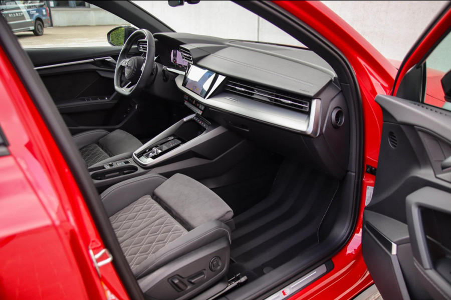 Audi A3 Sportback 40TFSI e PHEV S Edition S line Competition 204pk S-Tronic|Panoramadak|Virtual Cockpit|Supersport Kuipstoelen|B&O