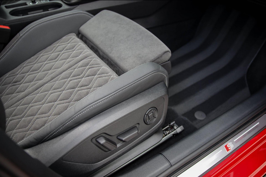 Audi A3 Sportback 40TFSI e PHEV S Edition S line Competition 204pk S-Tronic|Panoramadak|Virtual Cockpit|Supersport Kuipstoelen|B&O