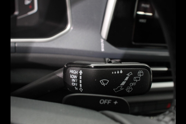 Volkswagen T-Roc 1.5 TSI 150pk DSG Style Navigatie Apple Carplay/Android Auto Digitale Cockpit Climate Control Lichtmetalen velgen