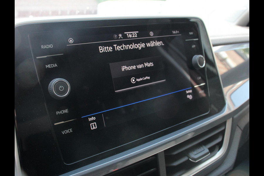 Volkswagen T-Roc 1.5 TSI 150pk DSG Style Navigatie Apple Carplay/Android Auto Digitale Cockpit Climate Control Lichtmetalen velgen