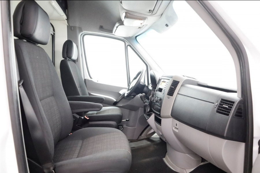 Mercedes-Benz Sprinter 316 CDI 163pk L2H2 Airco/Trekhaak 2800kg 06-2018
