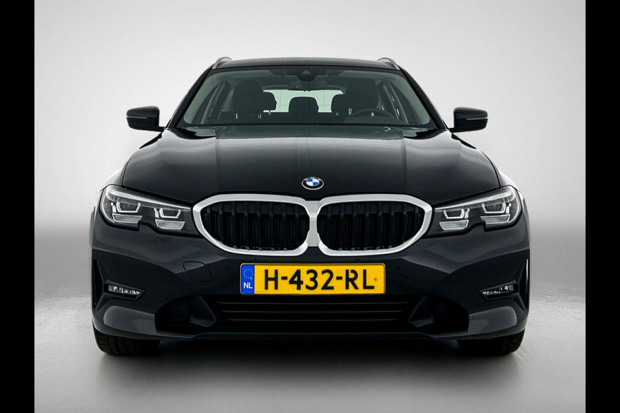 BMW 3 Serie Touring 320i Executive Edition(1e Eig, NL-auto, Dealer onderH, Navi Prof, StoelV, Sportstoelen, Parkeerhulp, Etc)