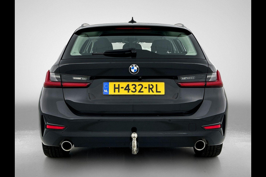 BMW 3 Serie Touring 320i Executive Edition(1e Eig, NL-auto, Dealer onderH, Navi Prof, StoelV, Sportstoelen, Parkeerhulp, Etc)