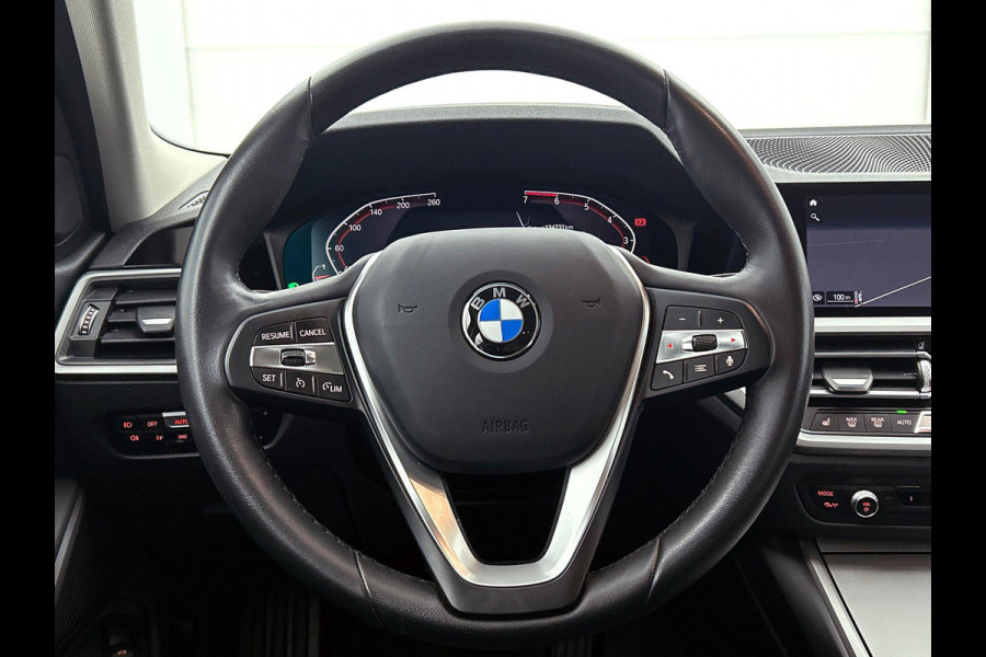 BMW 3 Serie Touring 320i Executive Edition(1e Eig, NL-auto, Dealer onderH, Navi Prof, StoelV, Sportstoelen, Parkeerhulp, Etc)