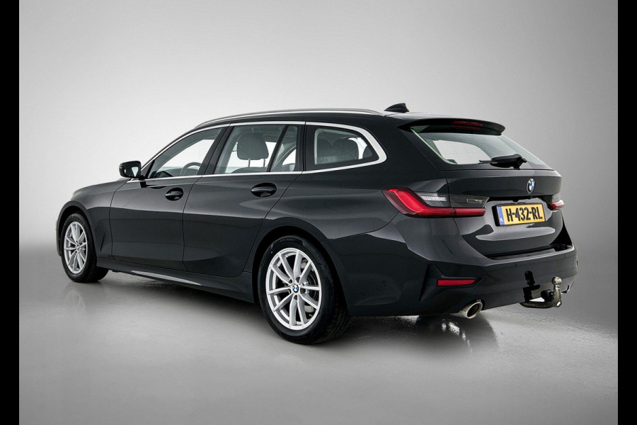BMW 3 Serie Touring 320i Executive Edition(1e Eig, NL-auto, Dealer onderH, Navi Prof, StoelV, Sportstoelen, Parkeerhulp, Etc)