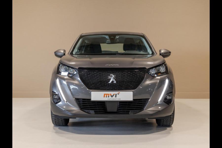 Peugeot 2008 1.2 PureTech Blue Lease Active / 131pk / Trekhaak / Stoelverwarming / Apple CarPlay /