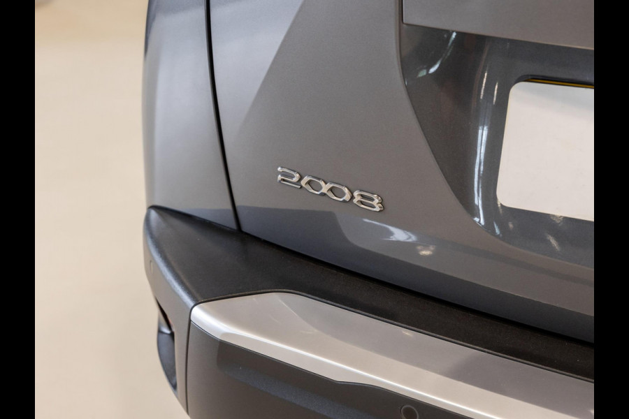 Peugeot 2008 1.2 PureTech Blue Lease Active / 131pk / Trekhaak / Stoelverwarming / Apple CarPlay /