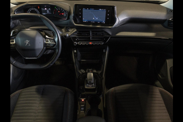 Peugeot 2008 1.2 PureTech Blue Lease Active / 131pk / Trekhaak / Stoelverwarming / Apple CarPlay /
