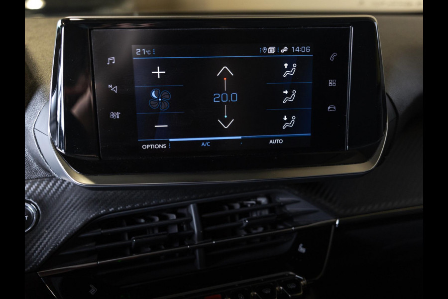 Peugeot 2008 1.2 PureTech Blue Lease Active / 131pk / Trekhaak / Stoelverwarming / Apple CarPlay /