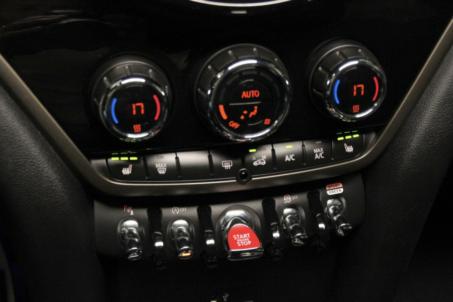 MINI Countryman 2.0 Cooper S JCW Automaat 192 PK Facelift |PANORAMADAK, CARPLAY, STOELVERWARMING, HUD, TREKHAAK, HARMAN/KARDON, PDC, LED|