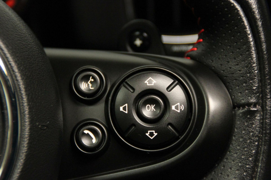 MINI Countryman 2.0 Cooper S JCW Automaat 192 PK Facelift |PANORAMADAK, CARPLAY, STOELVERWARMING, HUD, TREKHAAK, HARMAN/KARDON, PDC, LED|