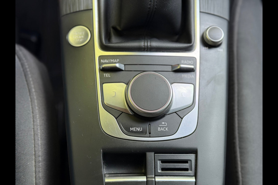 Audi A3 Limousine 1.5 TFSI CoD Sport S Line Edition l ACC l Climate l Navi l Bi-Xenon l