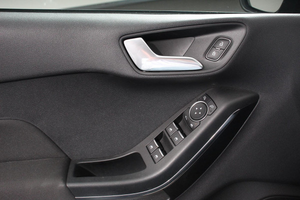 Ford Fiesta 1.0 EcoBoost ST-Line X | DEMO ! | Navigatie B&O Audio premium sound Climate Control Led Parkeer sensoren DAB Lichtmetalen Velgen