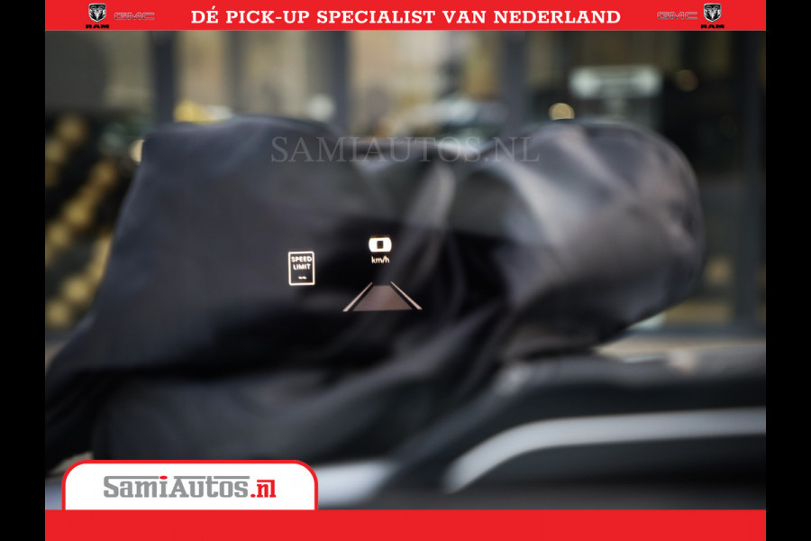 Dodge Ram 1500 Limited Night | 5.7 V8 Hemi Full Option | Comfortabele Dubbele Cabine met Royale 5 Zitplaatsen | De Meest Luxe en Volle Pick-Up in zijn Klasse | BPM vrij | Nu Leverbaar uit Voorraad | Voorraad Nr v45lpr