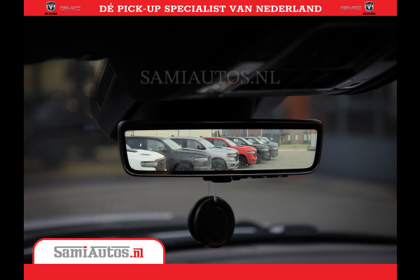 Dodge Ram 1500 Limited Night | 5.7 V8 Hemi Full Option | Comfortabele Dubbele Cabine met Royale 5 Zitplaatsen | De Meest Luxe en Volle Pick-Up in zijn Klasse | BPM vrij | Nu Leverbaar uit Voorraad | Voorraad Nr v45lpr