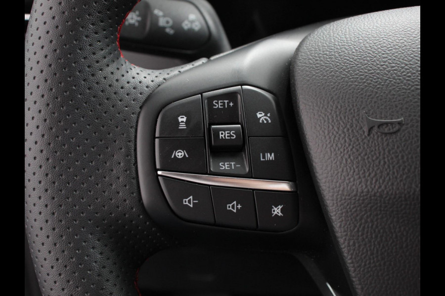 Ford Kuga 2.5 PHEV 225pk ST-Line X | Navigatie | Apple Carplay/Android Auto | Parkeersensoren | Camera | Adaptive Cruise Control | Blind Spot Assist | Elektrische achterklep | Stuurverwarming | Park Assist | LED-koplampen |