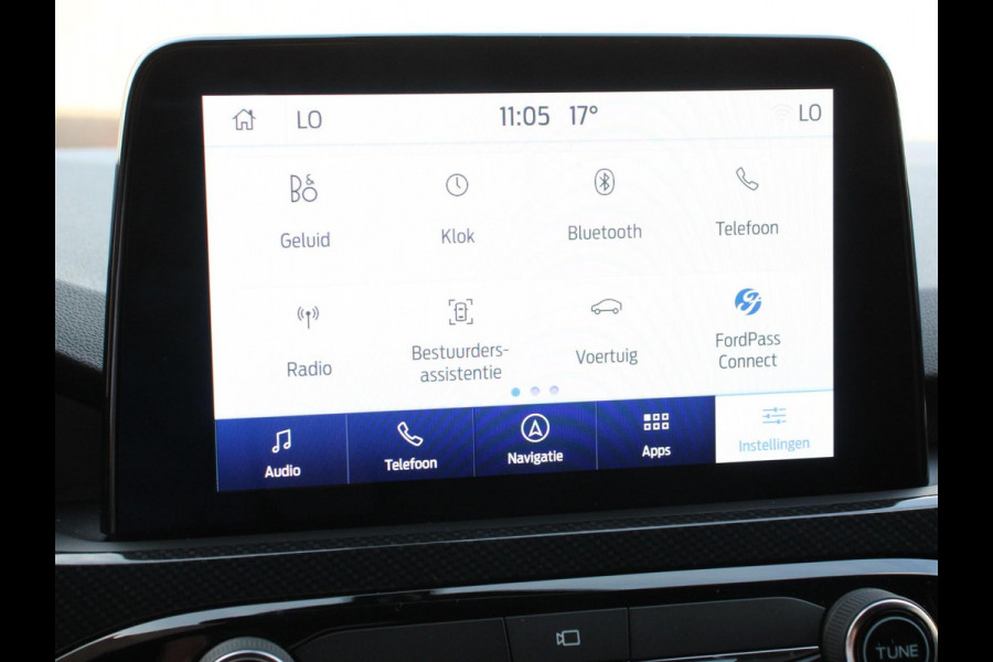 Ford Kuga 2.5 PHEV 225pk ST-Line X | Navigatie | Apple Carplay/Android Auto | Parkeersensoren | Camera | Adaptive Cruise Control | Blind Spot Assist | Elektrische achterklep | Stuurverwarming | Park Assist | LED-koplampen |