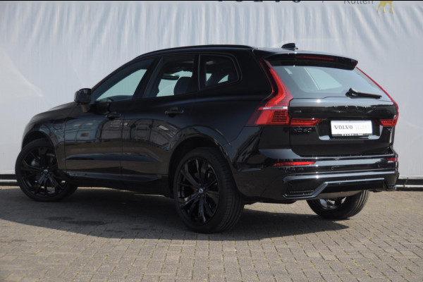 Volvo XC60 T6 350PK Automaat Plus Black Edition Adaptieve cruise control / BLIS / Pakeersensoren met camera / Elektrische stoelen / Navigatie / 360 Camera / Head-up Display / Panoramadak / Bowers & Wilkins / 21'' Velgen /
