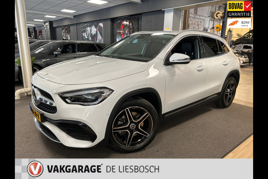 Mercedes-Benz GLA 250 e AMG Line / camera / Navigatie / sfeer verlichting / led verlichting